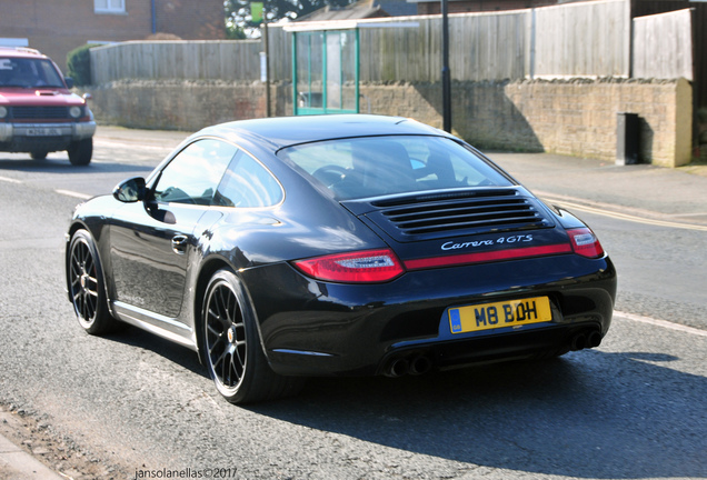 Porsche 997 Carrera 4 GTS