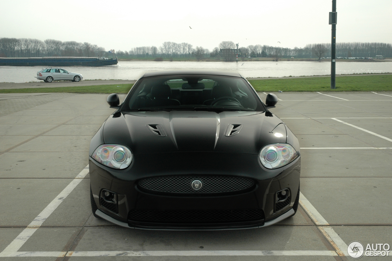 Jaguar XKR-S