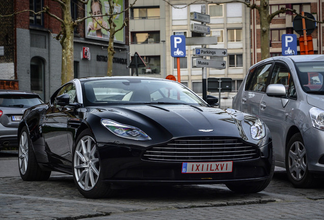 Aston Martin DB11