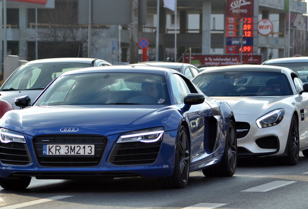 Audi R8 V10 Plus 2013