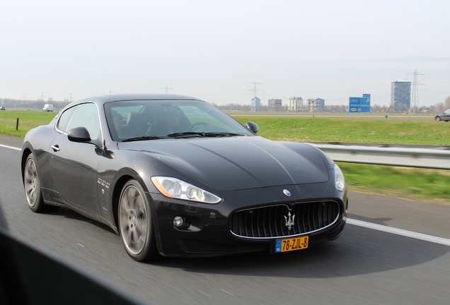 Maserati GranTurismo S Automatic