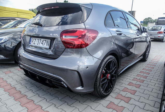 Mercedes-AMG A 45 W176 2015