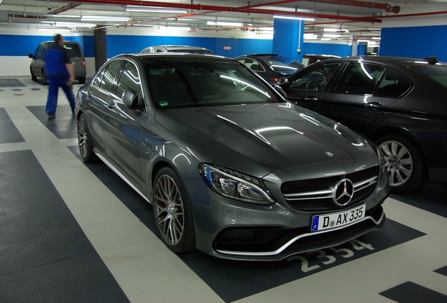 Mercedes-AMG C 63 S W205