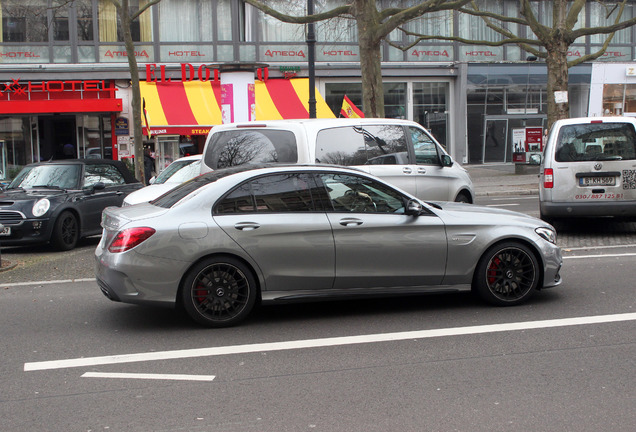 Mercedes-AMG C 63 S W205