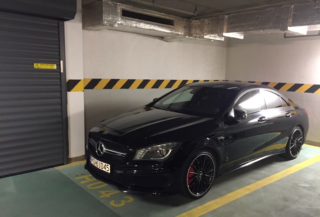 Mercedes-Benz CLA 45 AMG C117