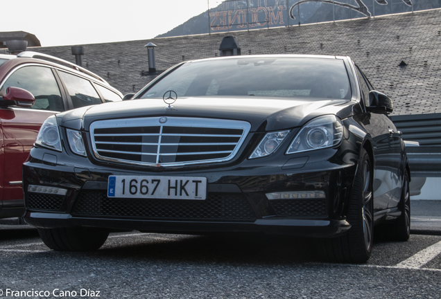 Mercedes-Benz E 63 AMG W212 V8 Biturbo