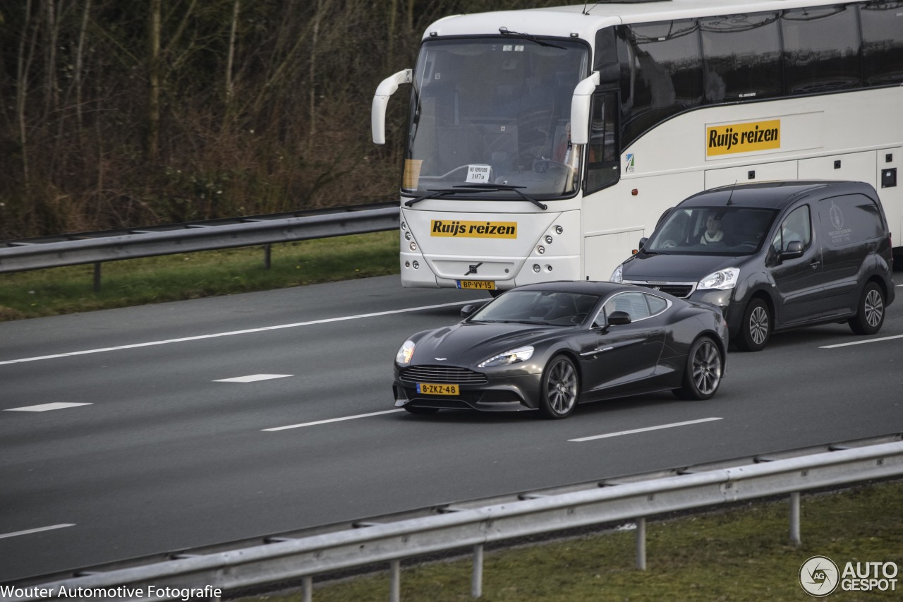 Aston Martin Vanquish 2013