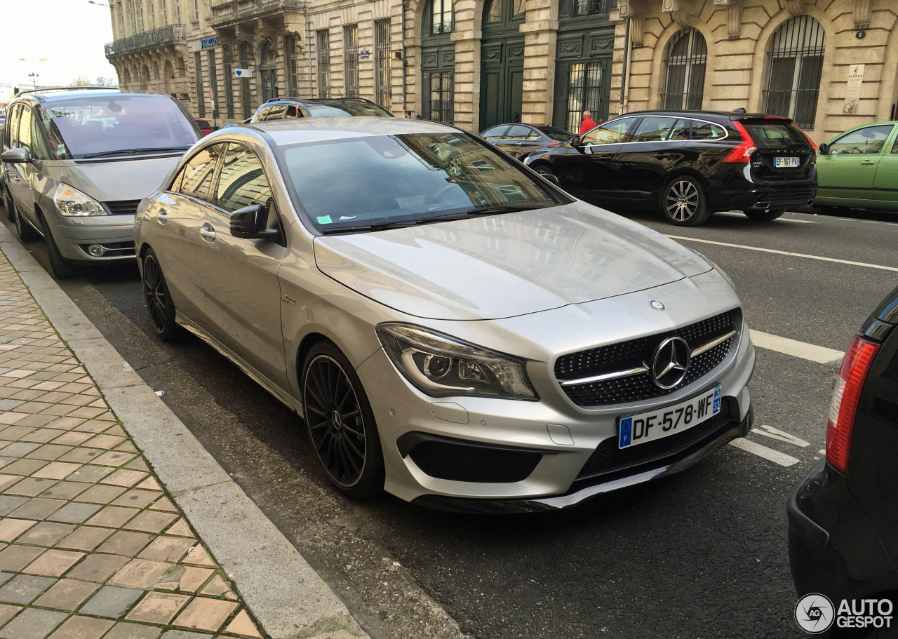 Mercedes-Benz CLA 45 AMG C117