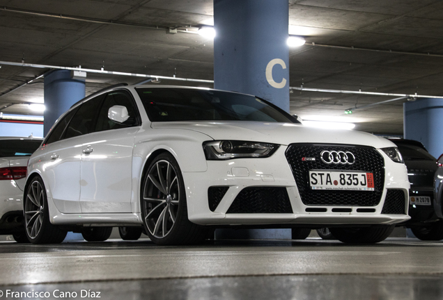 Audi RS4 Avant B8