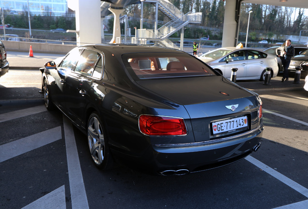 Bentley Flying Spur V8