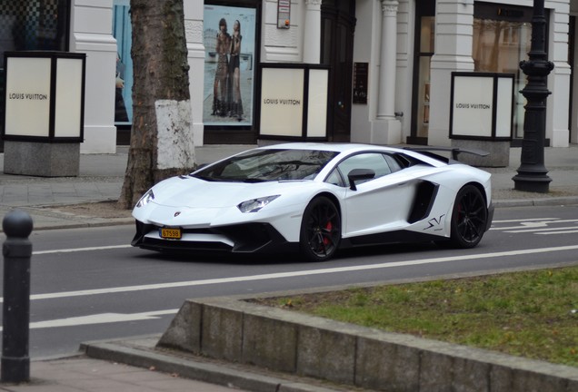 Lamborghini Aventador LP750-4 SuperVeloce