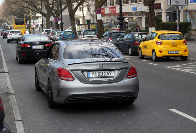 Mercedes-AMG C 63 S W205