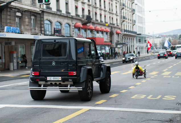 Mercedes-Benz G 500 4X4²