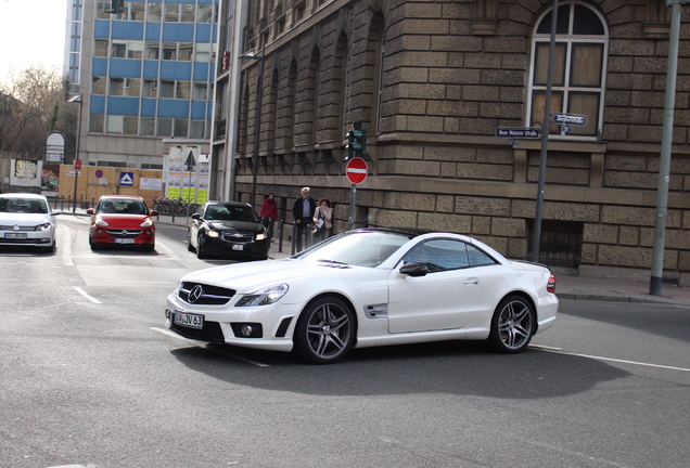 Mercedes-Benz SL 63 AMG