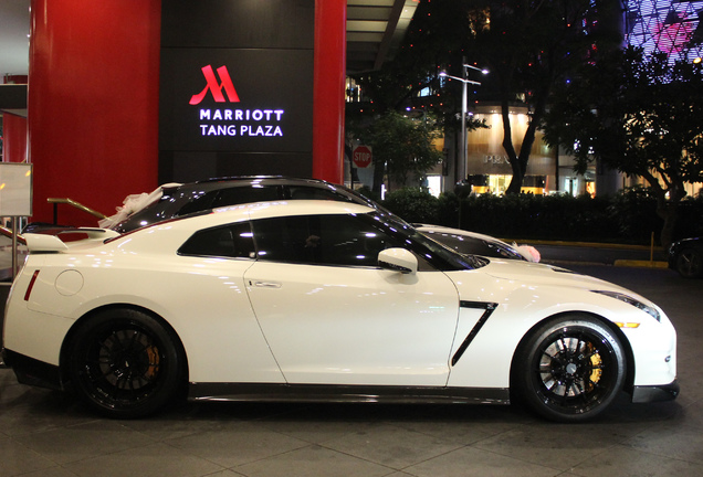 Nissan GT-R 2011