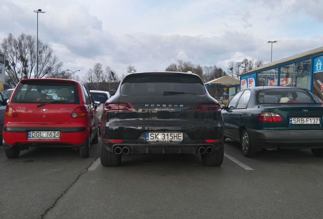 Porsche 95B Macan Turbo