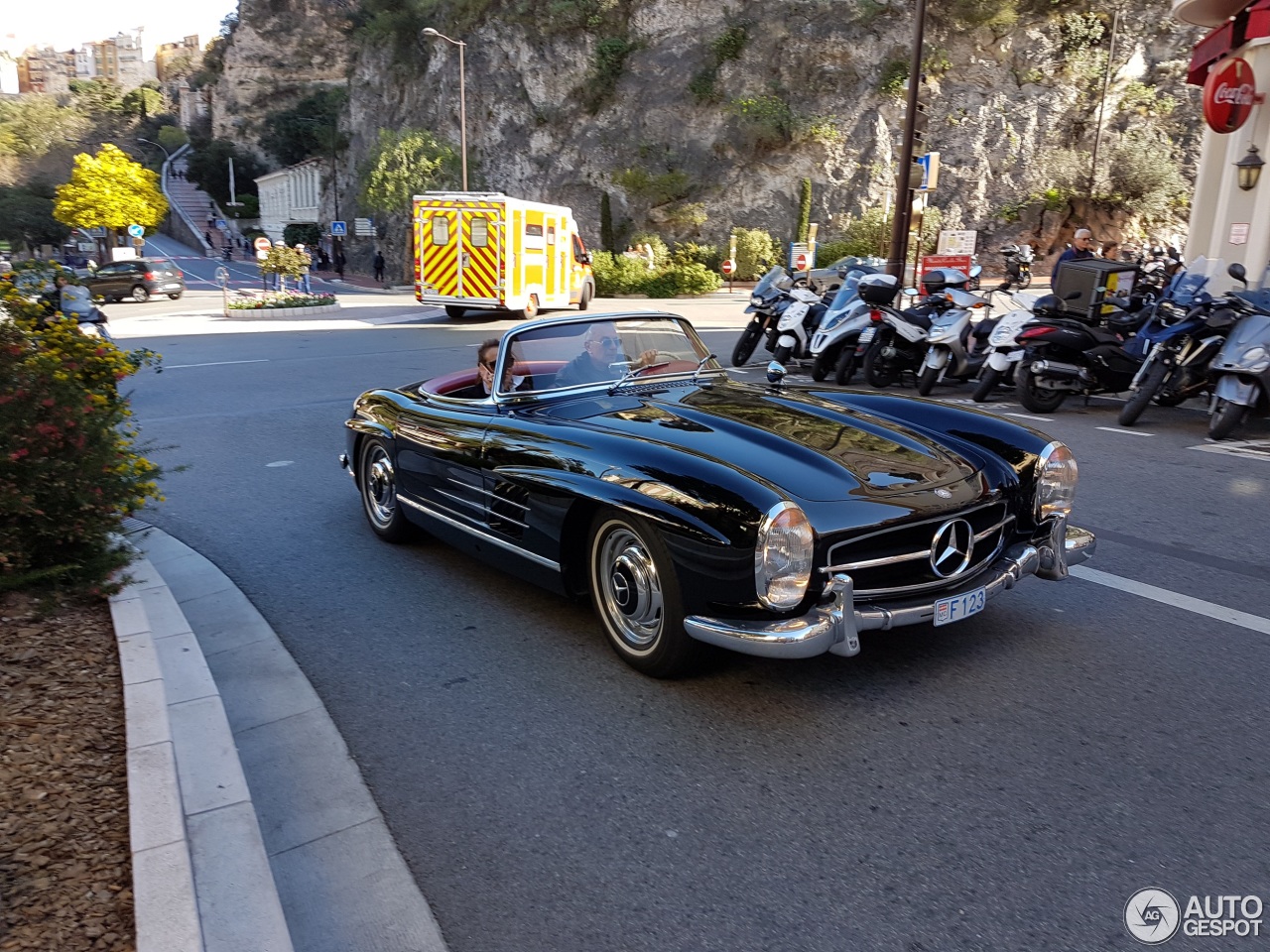 Mercedes-Benz 300SL Roadster