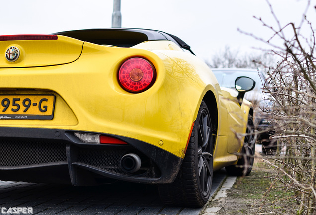 Alfa Romeo 4C Spider