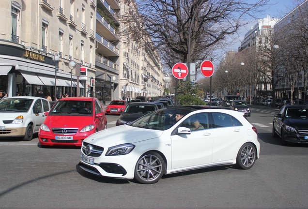Mercedes-AMG A 45 W176 2015