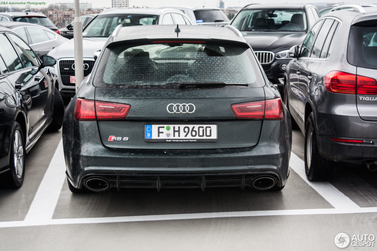 Audi RS6 Avant C7 2015