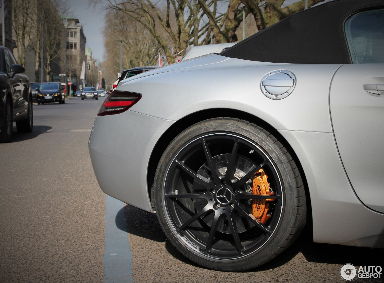 Mercedes-Benz SLS AMG Roadster