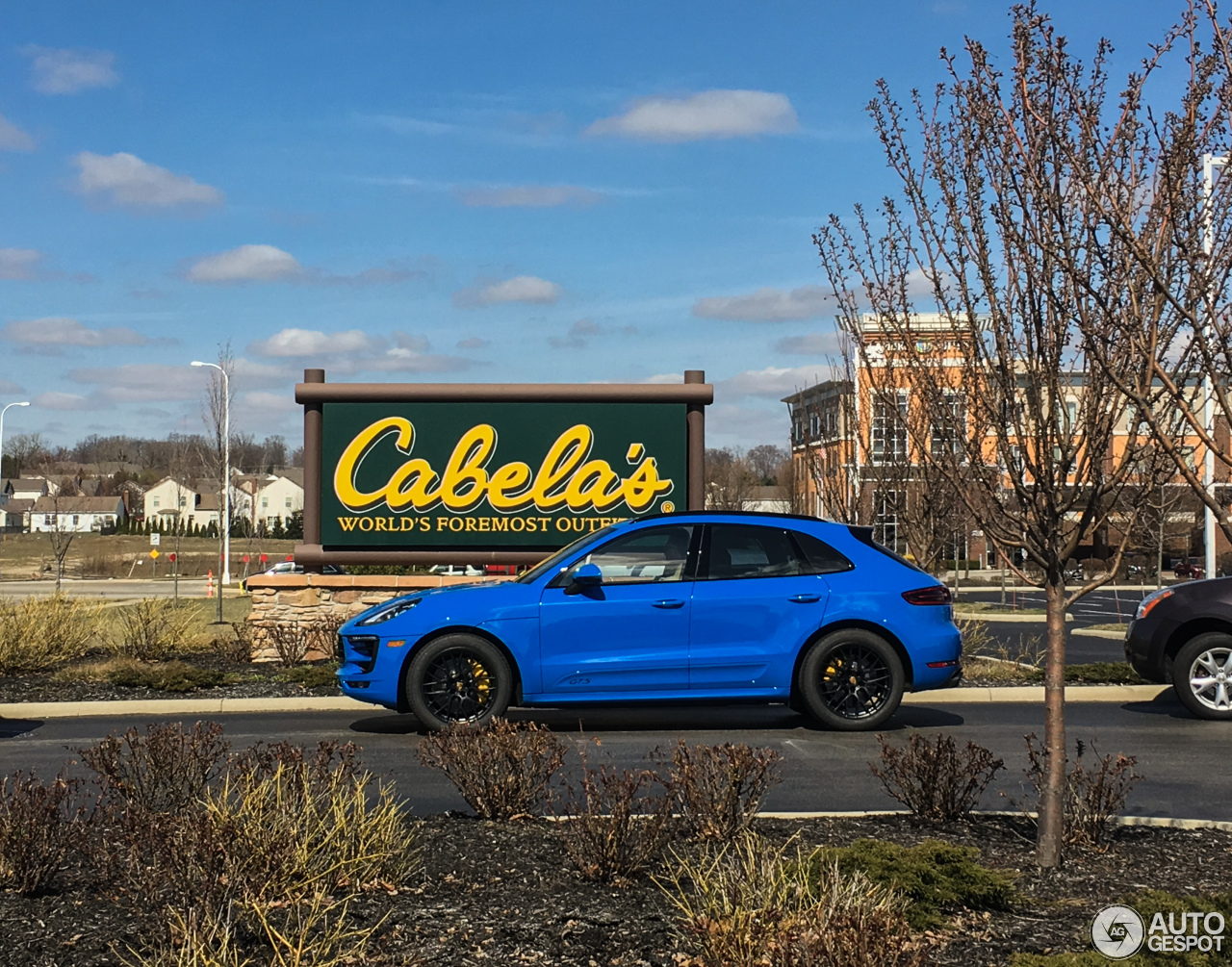 Porsche 95B Macan GTS