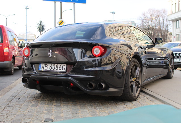 Ferrari FF