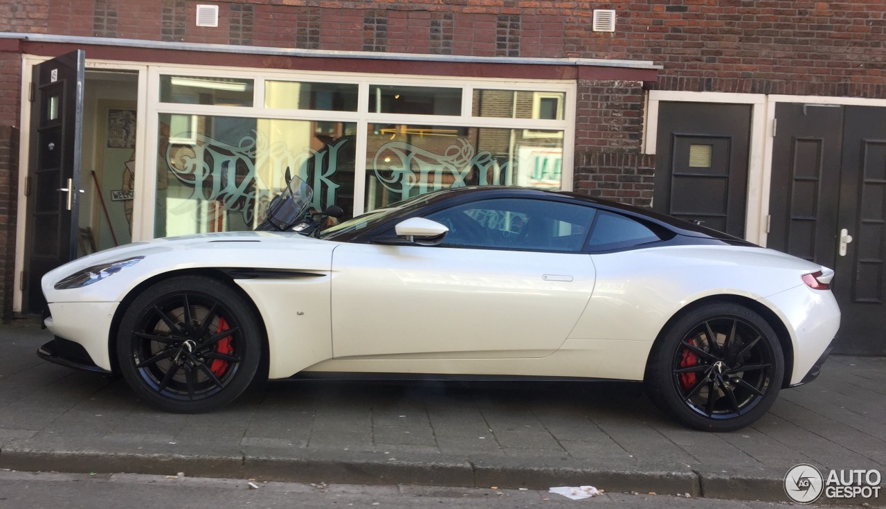 Aston Martin DB11 Launch Edition