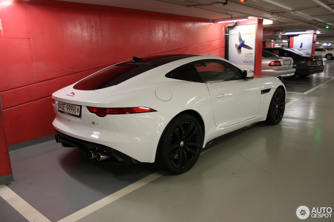 Jaguar F-TYPE R Coupé