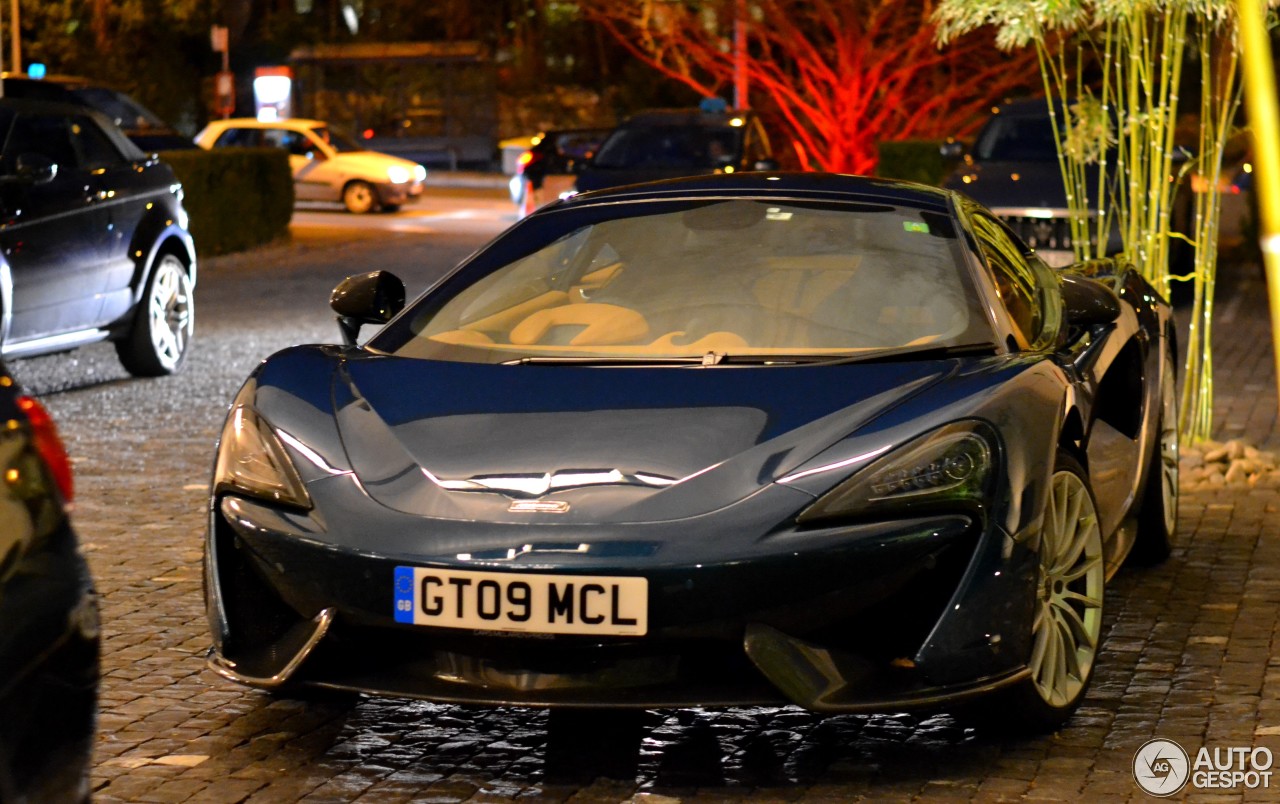 McLaren 570GT