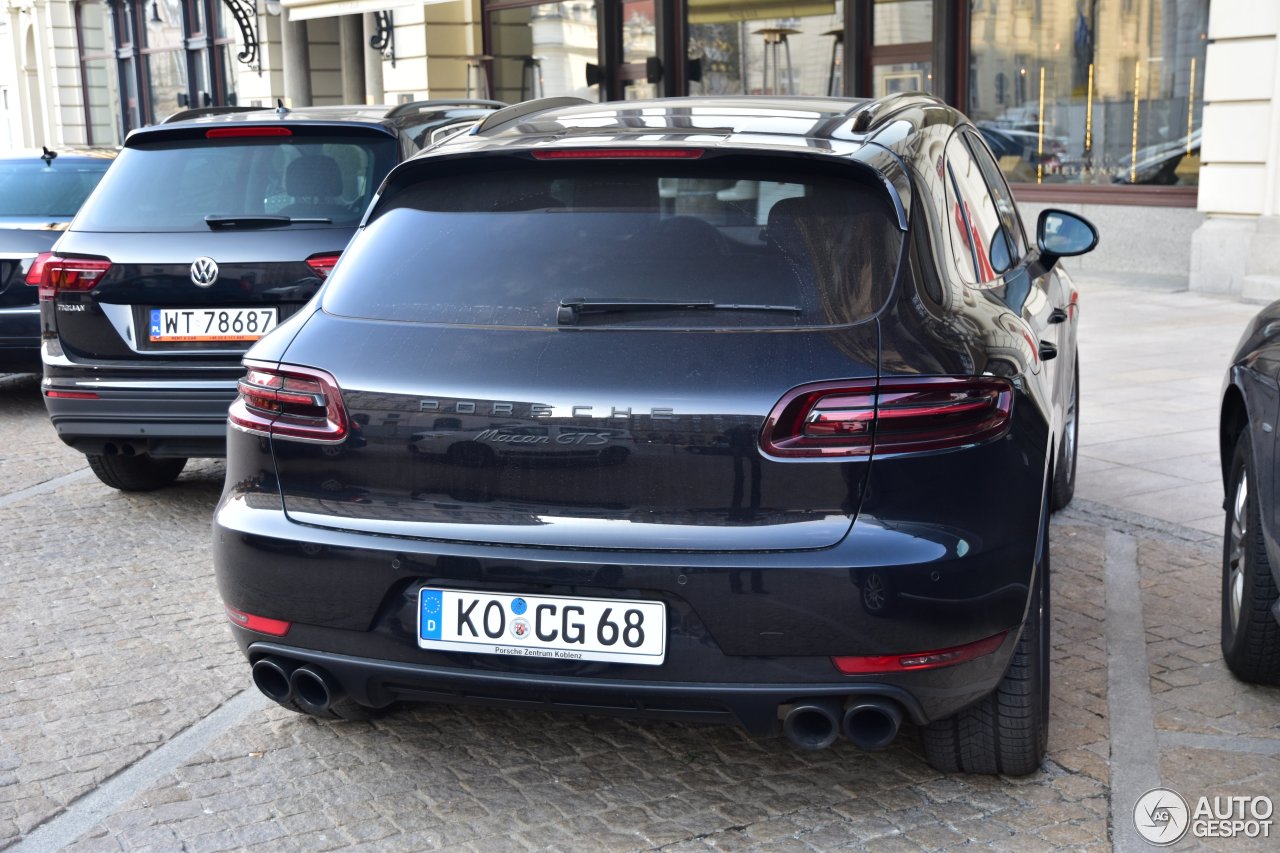 Porsche 95B Macan GTS