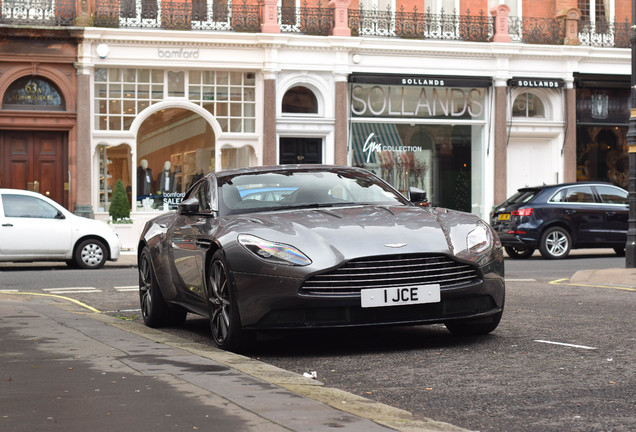 Aston Martin DB11