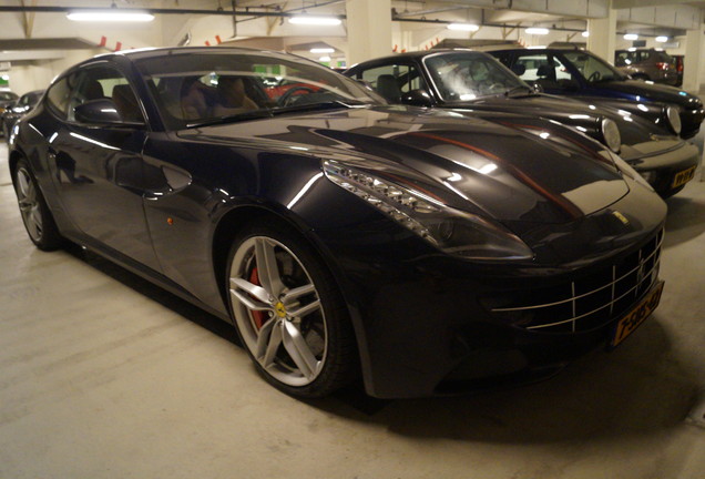 Ferrari FF