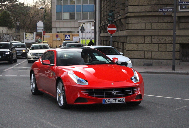 Ferrari FF