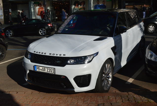 Land Rover Range Rover Sport SVR