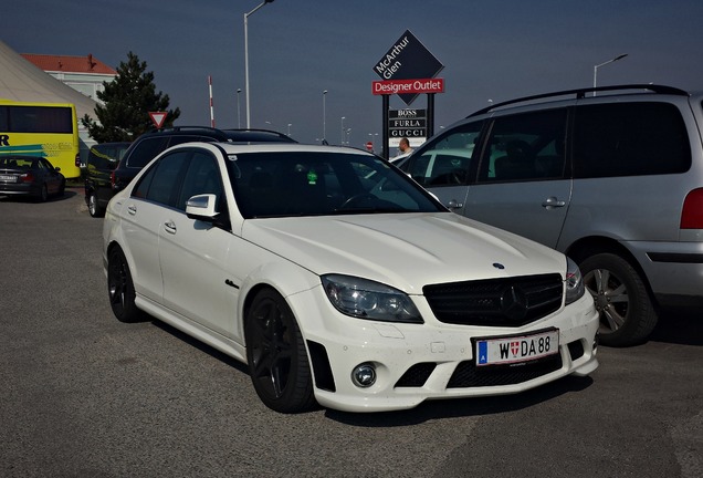 Mercedes-Benz C 63 AMG W204