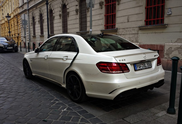 Mercedes-Benz E 63 AMG S W212