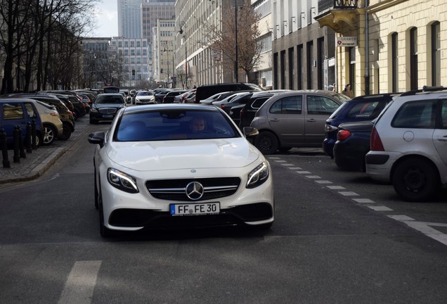 Mercedes-Benz S 63 AMG Coupé C217