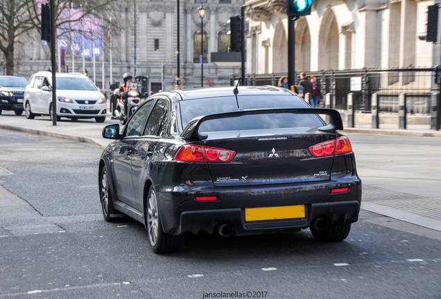 Mitsubishi Lancer Evolution X SST FQ-300