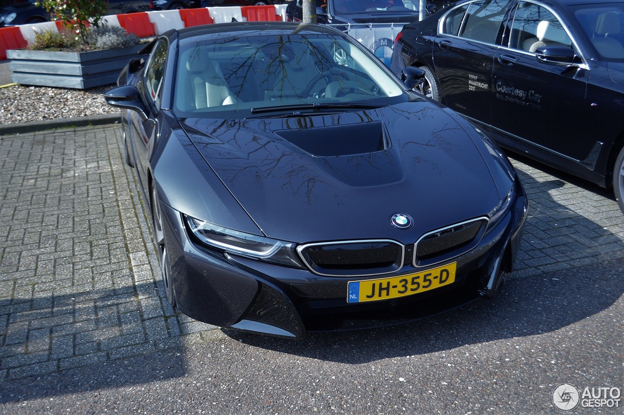 BMW i8