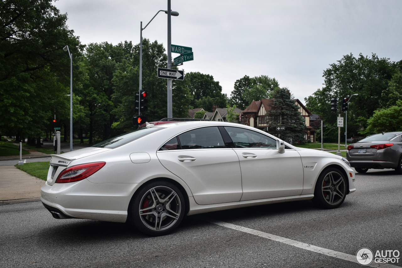 Mercedes-Benz CLS 63 AMG S C218