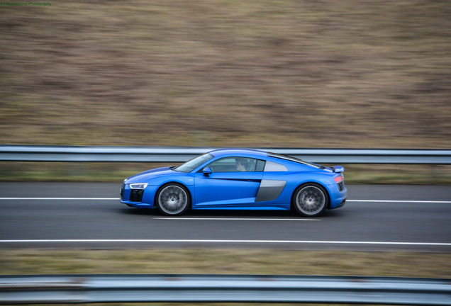 Audi R8 V10 2015