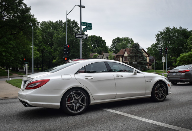 Mercedes-Benz CLS 63 AMG S C218