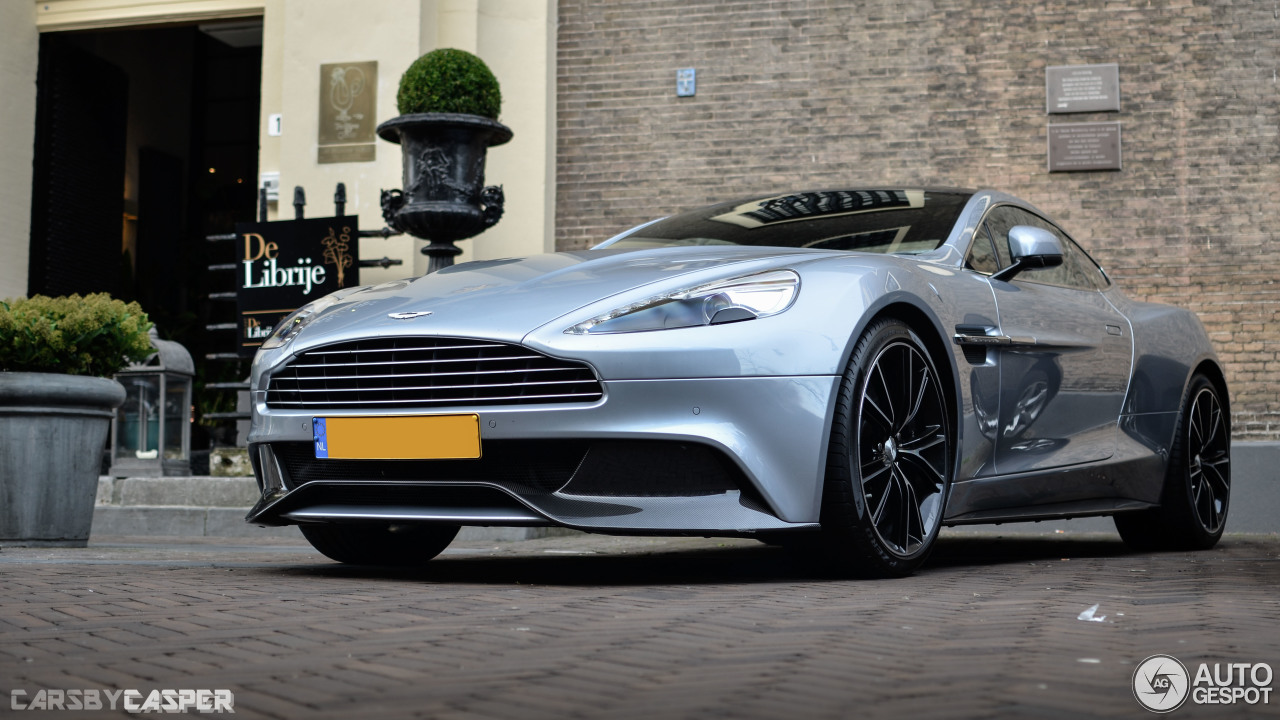 Aston Martin Vanquish 2013