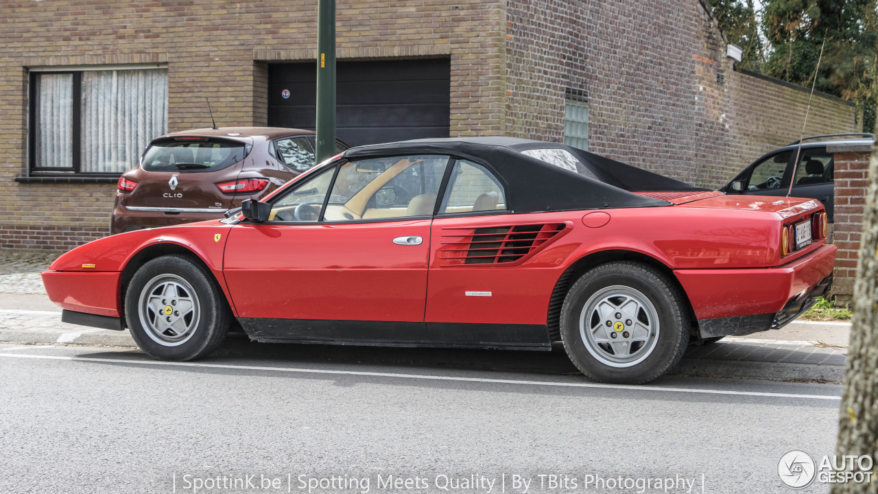 Ferrari Mondial 3.2 Cabriolet