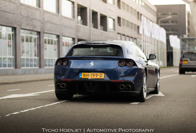 Ferrari GTC4Lusso