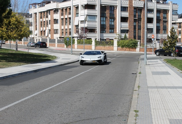 Lamborghini Aventador LP750-4 SuperVeloce