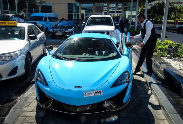 McLaren 570S