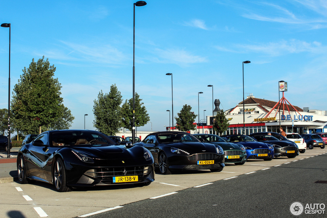 Aston Martin V8 Vantage S Roadster