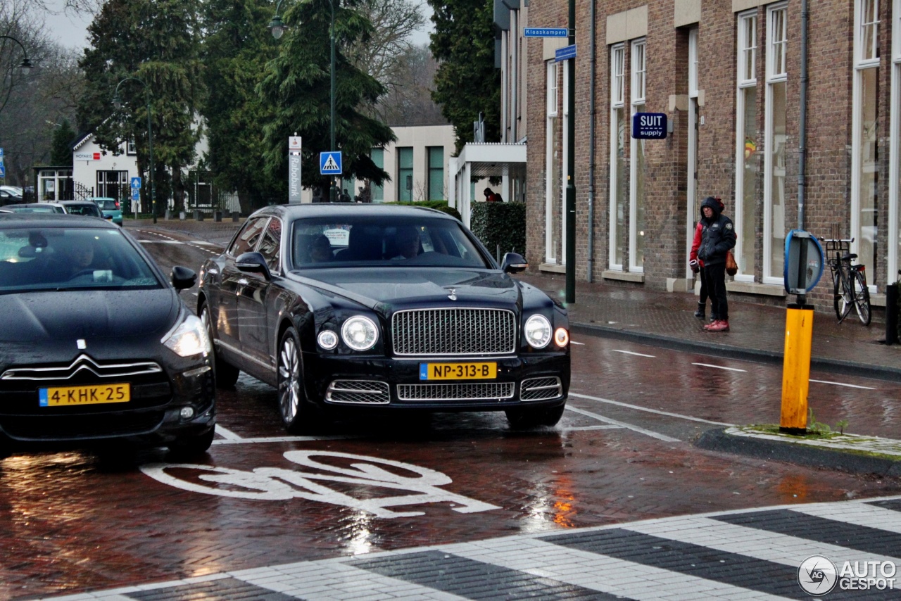 Bentley Mulsanne EWB 2016